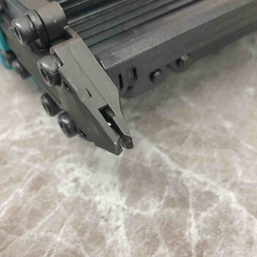 【中古品/美品】マキタ(makita) 充電式 18V 35mm 面木釘打ち機 FN350DZ 本体のみ フィニッシュネイラ【八潮店】