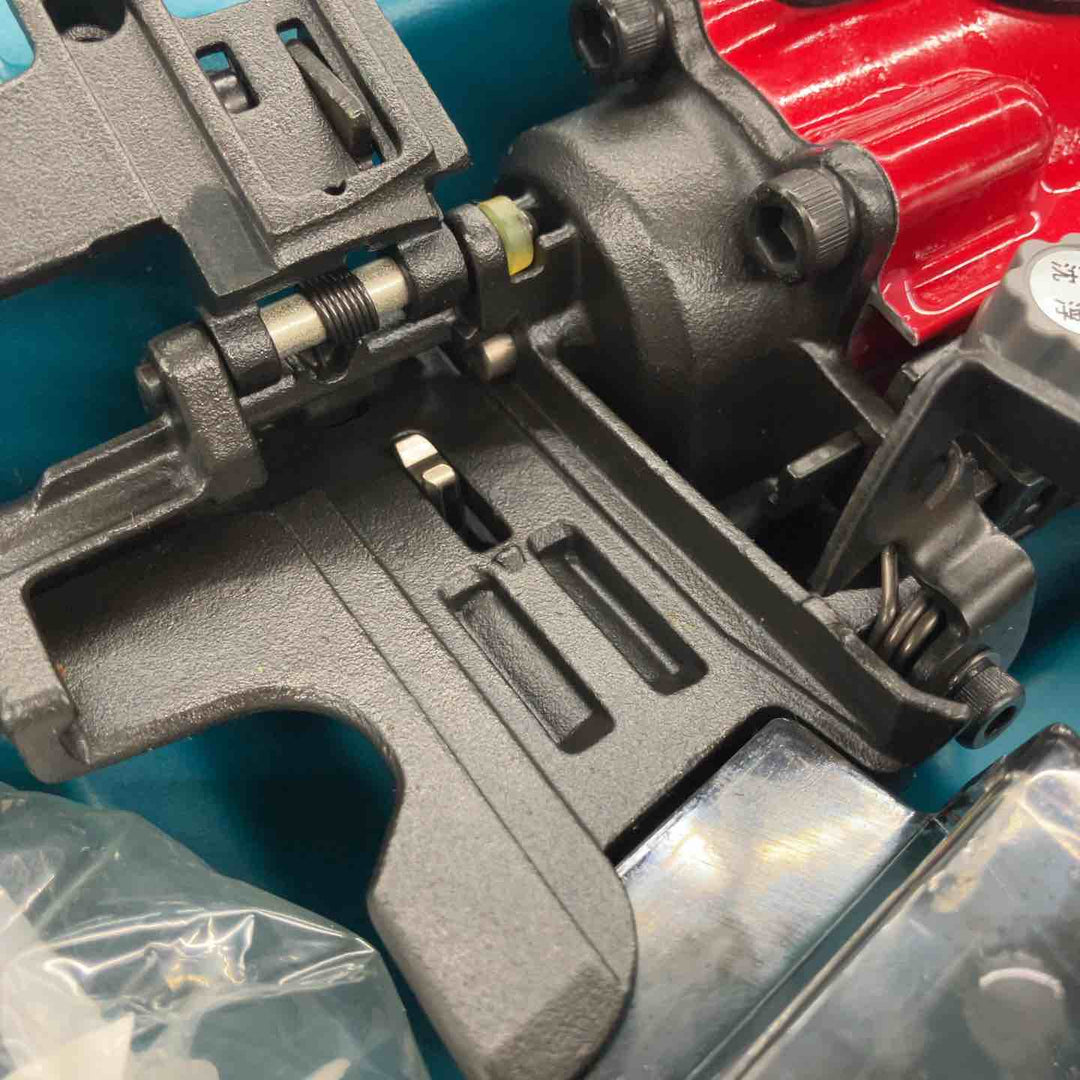 ★マキタ(makita) 高圧エア釘打ち機 AN510HS サイディング【戸田店】