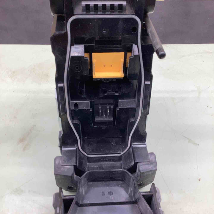 ★マキタ(makita) コードレスラジオ MR108B【越谷店】
