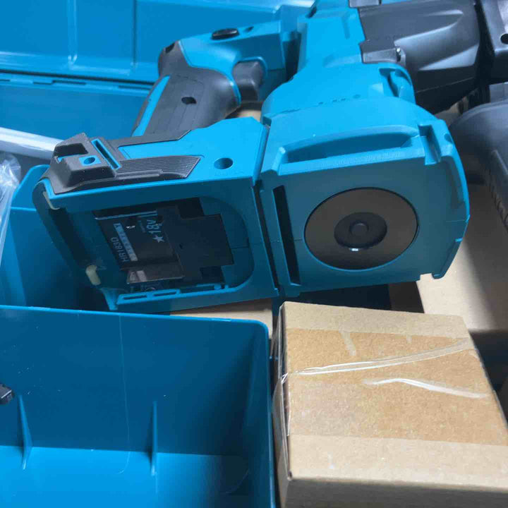 ★マキタ(makita) コードレスハンマドリル HR183DRGX【川崎店】