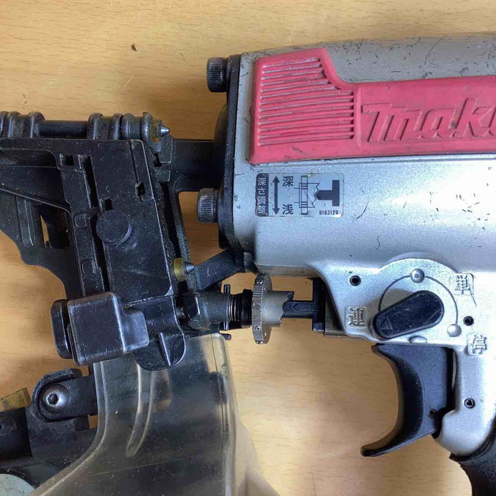 ★マキタ(makita) 常圧エア釘打ち機 AN611【越谷店】
