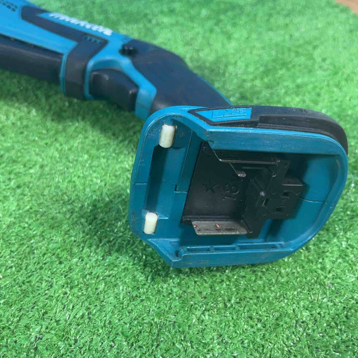 ★マキタ(makita) コードレスレシプロソー JR184DRG バッテリー2個【岩槻店】