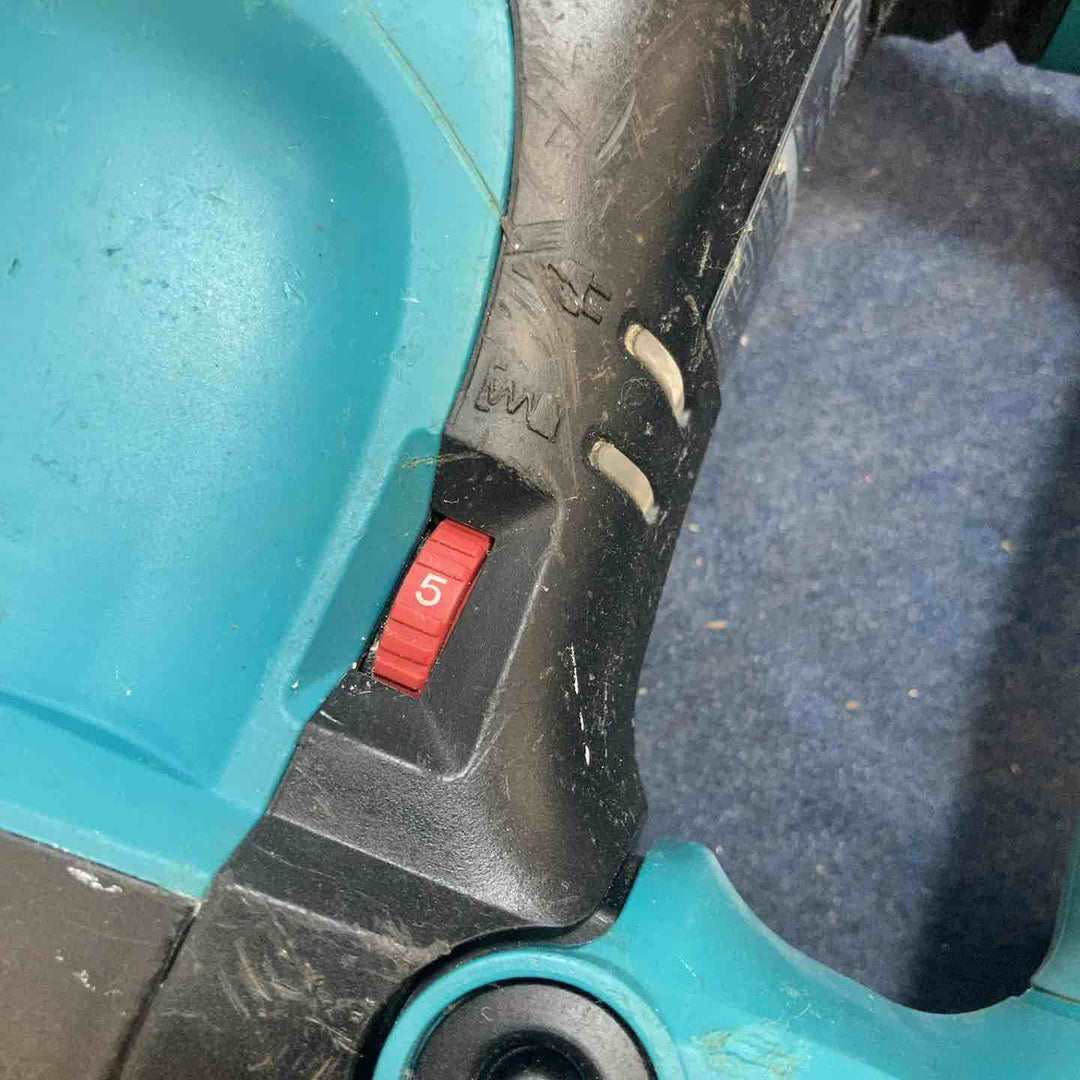 ★マキタ(makita) 電動ハンマ HM0871C【越谷店】