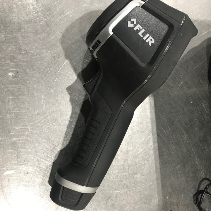 FLIR(フリアー) 赤外線サーモグラフィ E6【川口店】