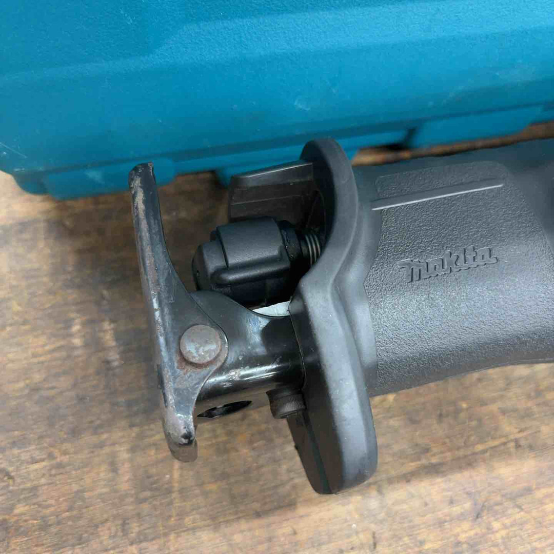 ★マキタ(makita) レシプロソー JR3051T【八潮店】