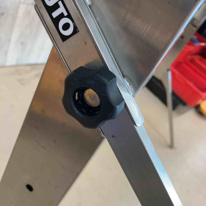 【中古品／店頭受取り限定】 極東 手動糊付け機 β-ED (B-ED) 壁紙 クロス 【東大和店】