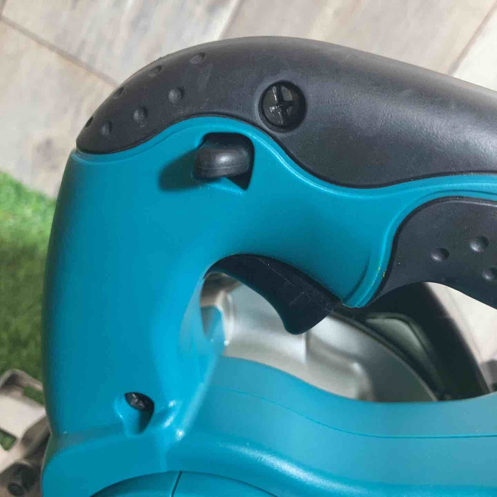 ☆マキタ(makita)14.4V コードレスチップソーカッタ CS540DZ 3.0Ahバッテリーのみ使用可【戸田店】