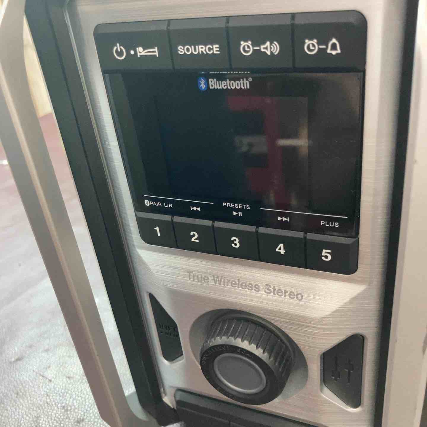 中古品】マキタ(makita) コードレスラジオ MR113B Bluetooth【東大和店