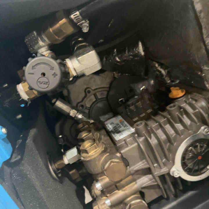 【店頭受取り限定】フルテック エンジン高圧洗浄機 GBX1513 動作確認済【川口店】