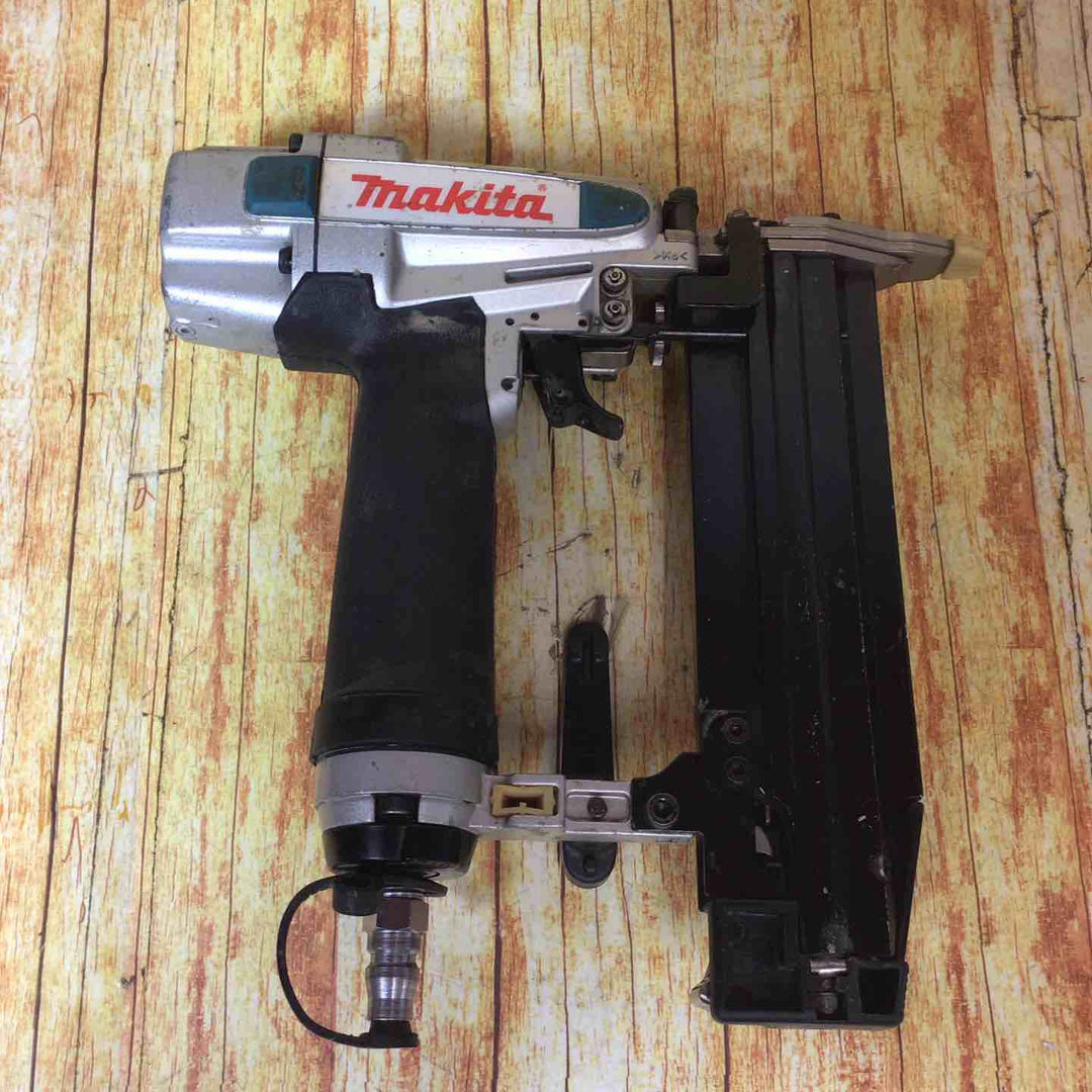 マキタ(makita) 常圧フィニッシュネイラ AF502N【川崎店】