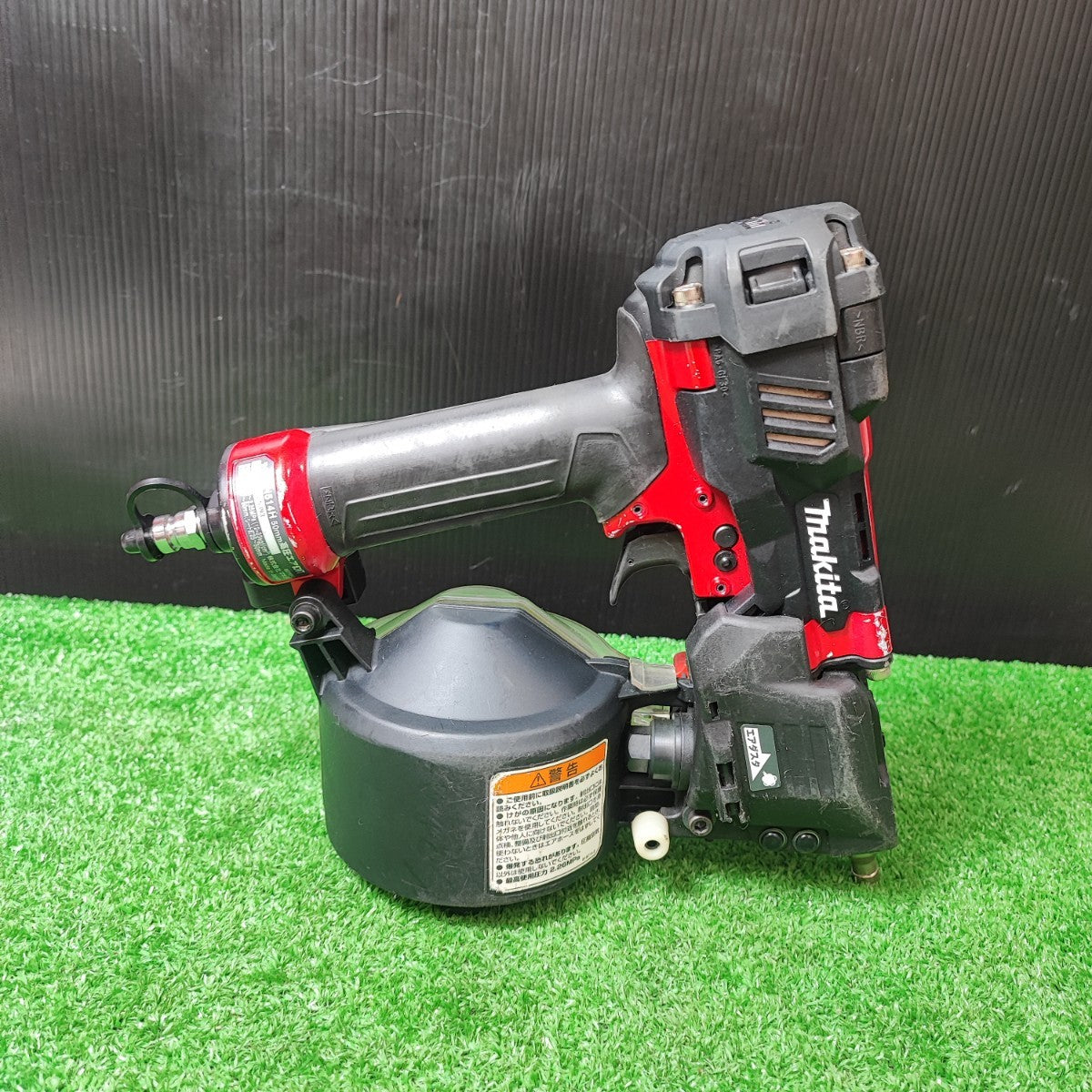マキタ(makita) AN514H 高圧エア釘打ち機【市川行徳店】【店頭取引限定】【中古】管理番号：IT5LTJZ9PZ9M マキタ AN514H AN514HM 高圧エア釘打ち機 50mm 【徹底解説