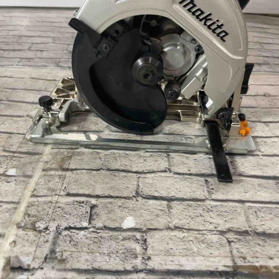 ★マキタ(makita) コードレス丸のこ HS470DZB【川口店】