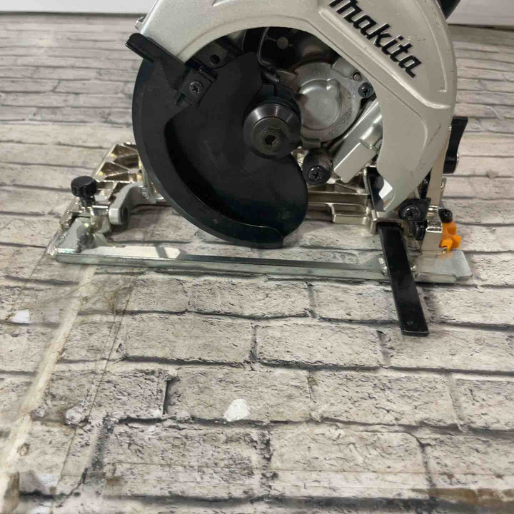 ★マキタ(makita) コードレス丸のこ HS470DZB【川口店】
