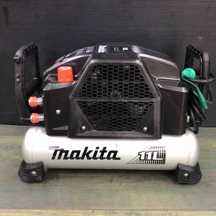 マキタ(makita) エアコンプレッサー AC462XLB 【東大和店】