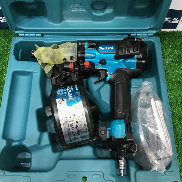 ★マキタ(makita) 高圧エア釘打ち機 AN533HM【草加店】