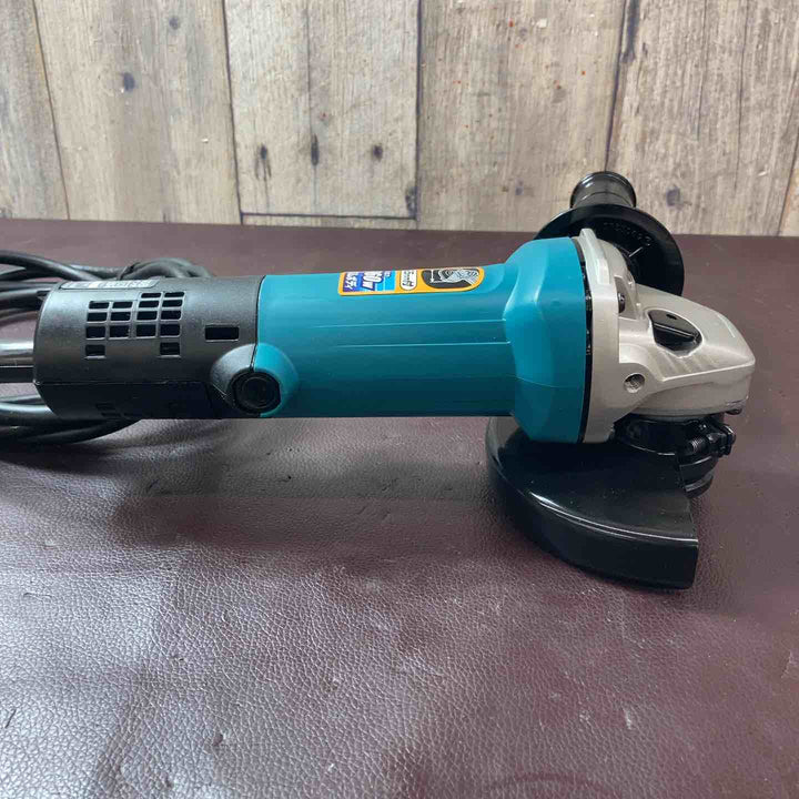 【中古美品】 マキタ(makita) 125mm ディスクグラインダ 9535B 【東大和店】