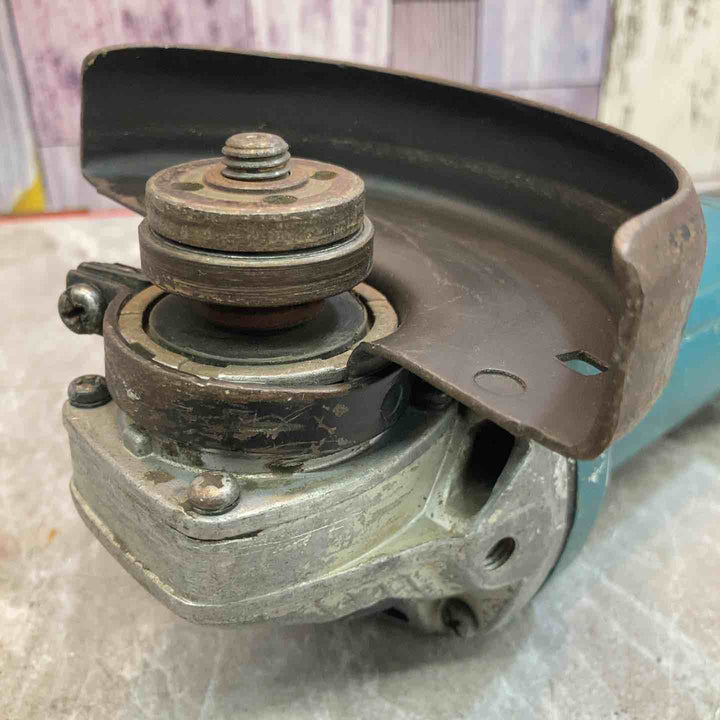 ☆マキタ(makita) 100mmディスクグラインダ 9533BL【八潮店】