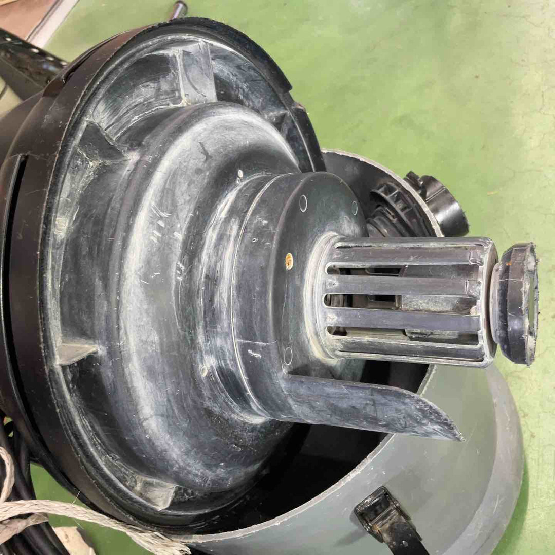 ケルヒャー バキュームクリーナー 乾湿両用掃除機 NT27/1【桶川店】