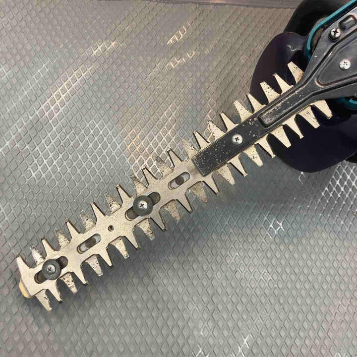 【中古品】マキタ(makita) コードレス生垣バリカン  MUH307DZ【所沢店】