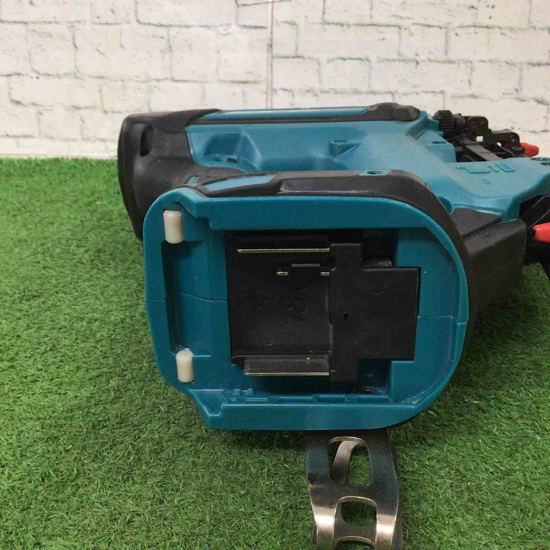 ★マキタ(makita) コードレスピンネイラ PT353DZ【町田店】