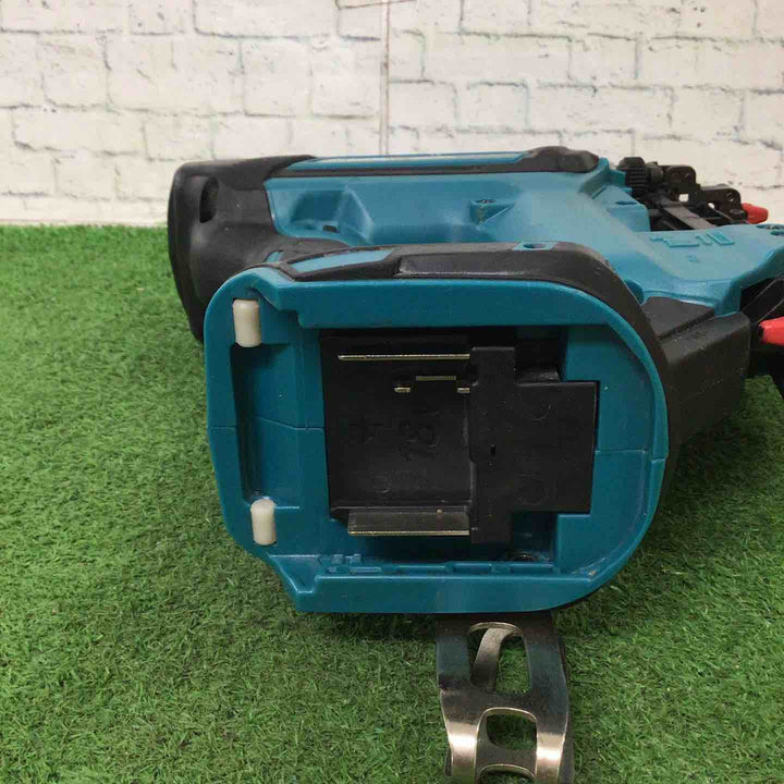 ★マキタ(makita) コードレスピンネイラ PT353DZ【町田店】
