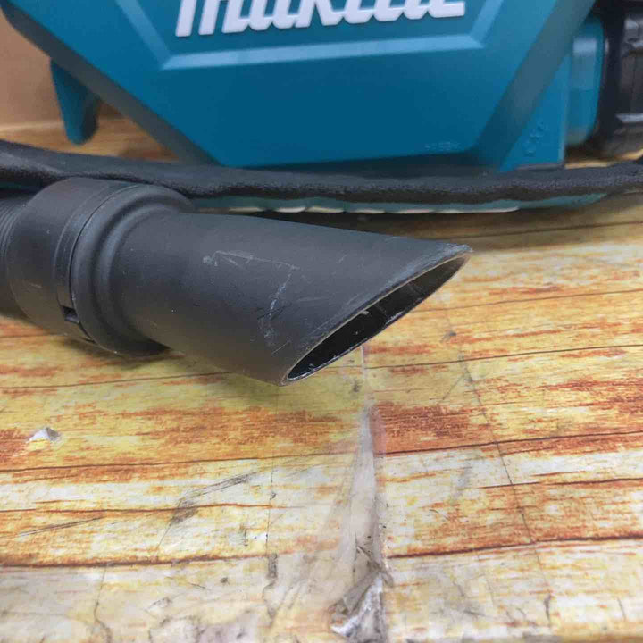 ☆マキタ(makita) コードレス掃除機(充電式クリーナー) CL121DZ【川崎店】