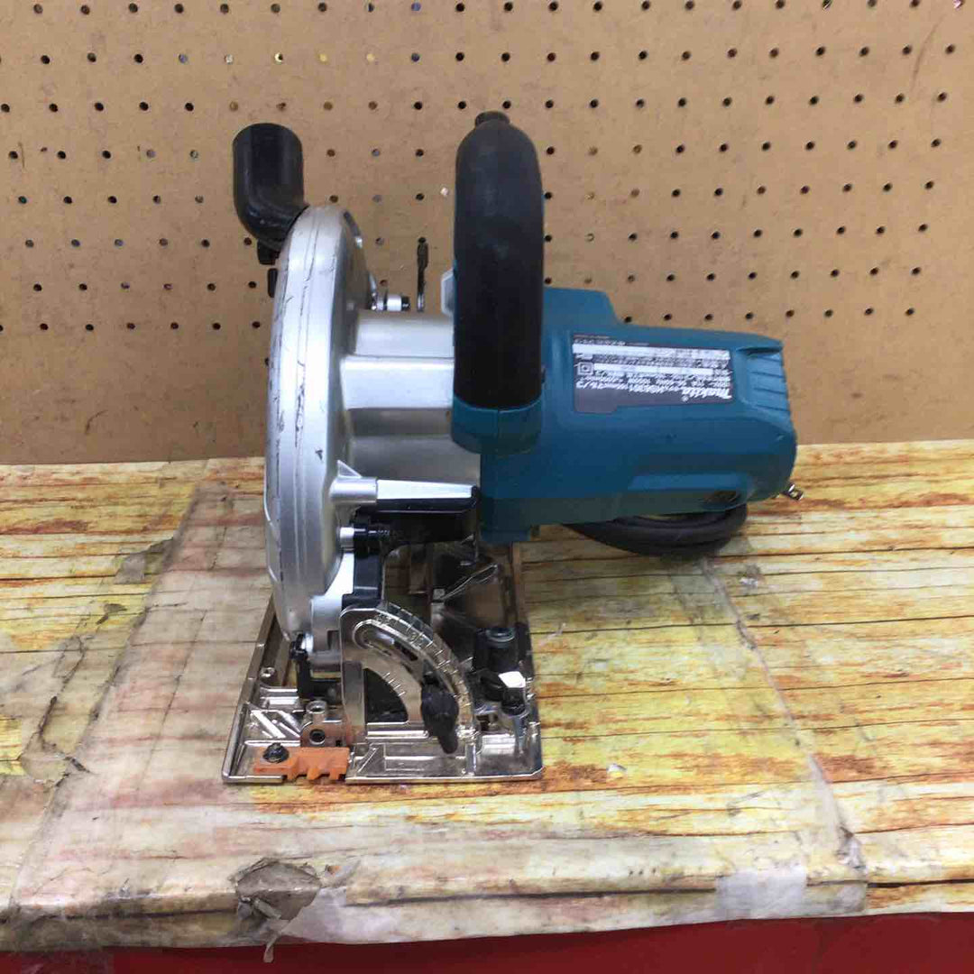 【中古品】 マキタ(makita) 電気マルノコ HS6301 【藤沢店】