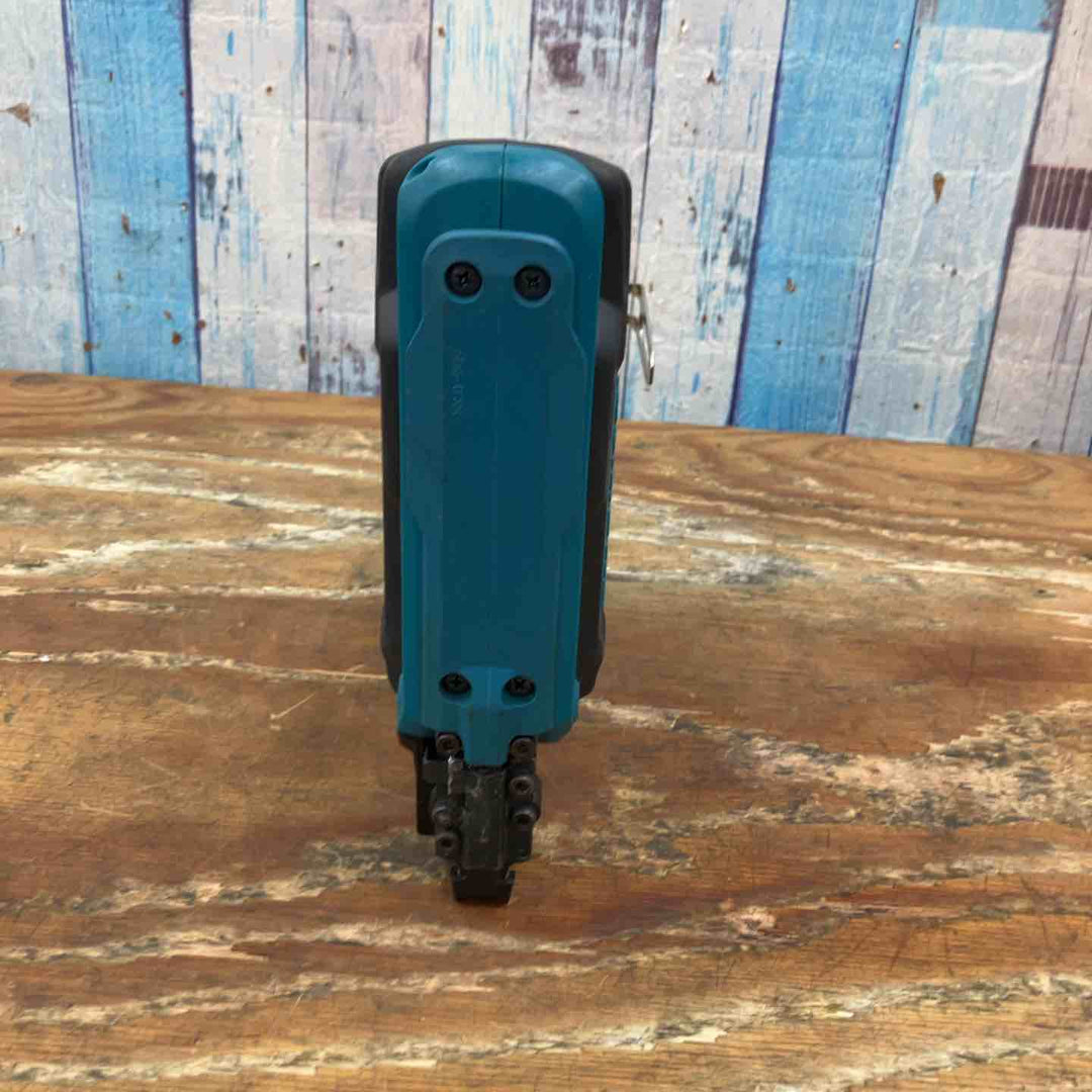 ★マキタ(makita) コードレスタッカー ST421DZK【柏店】
