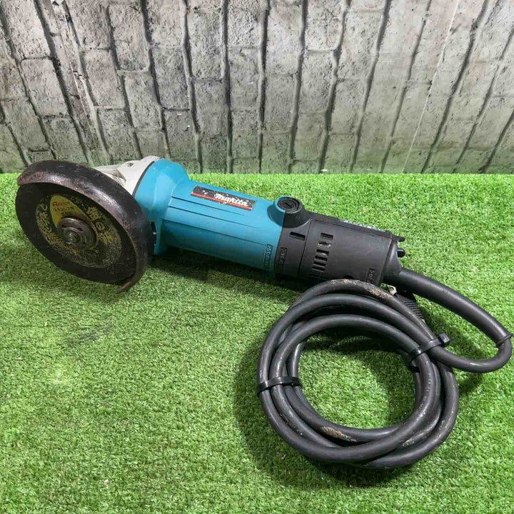 ☆マキタ(makita) 100mmディスクグラインダ 9533B【川口店】