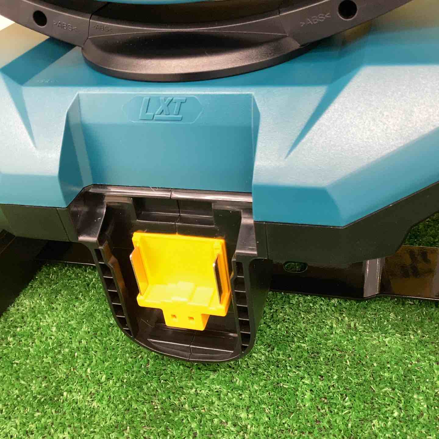 ◇マキタ(makita) コードレスファン CF301DZ【越谷店】 – アクトツール
