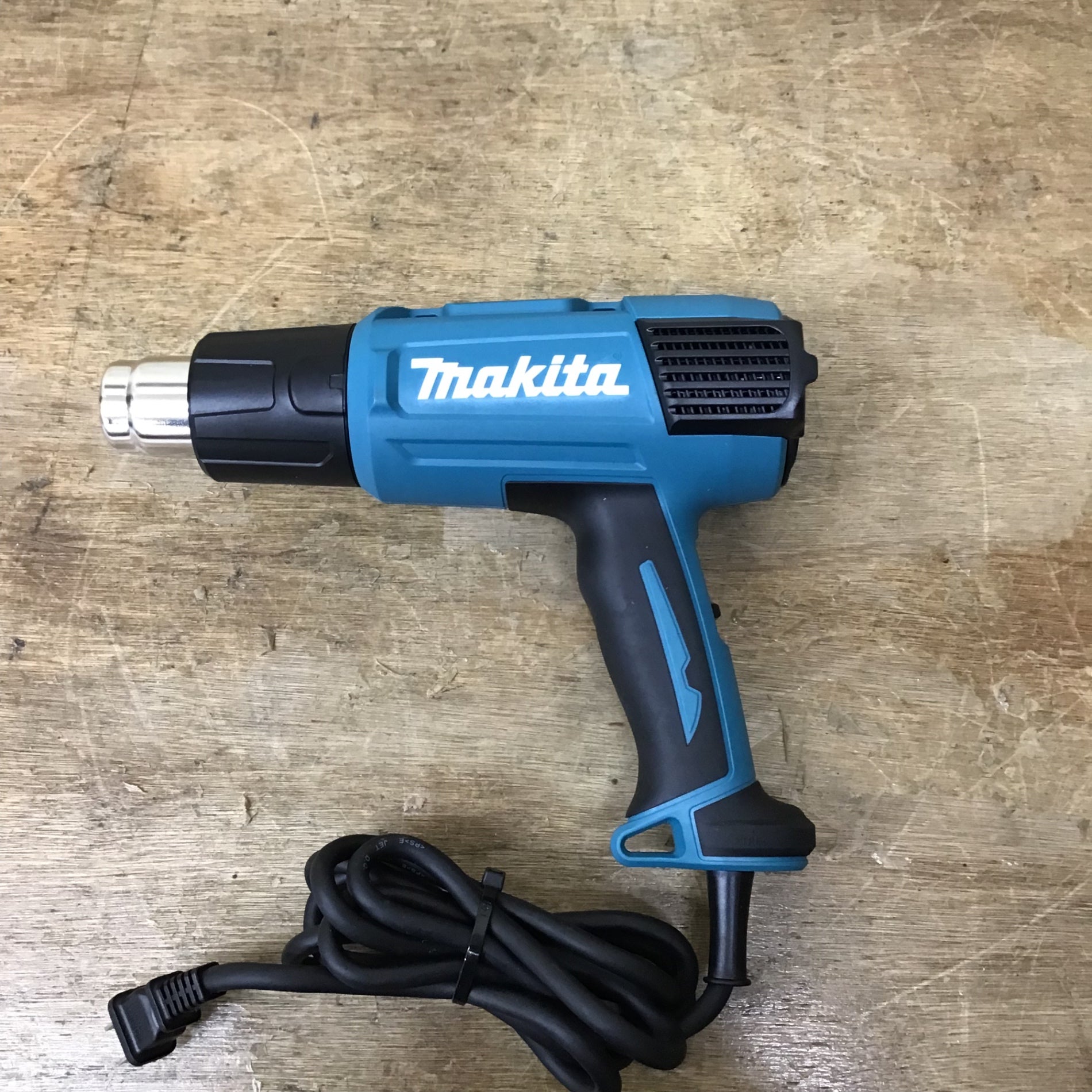 マキタ makita ヒートガン HG6031VK マキタ ヒートガン HG6031VKをレビュー！クチコミ・評判をもとに徹底