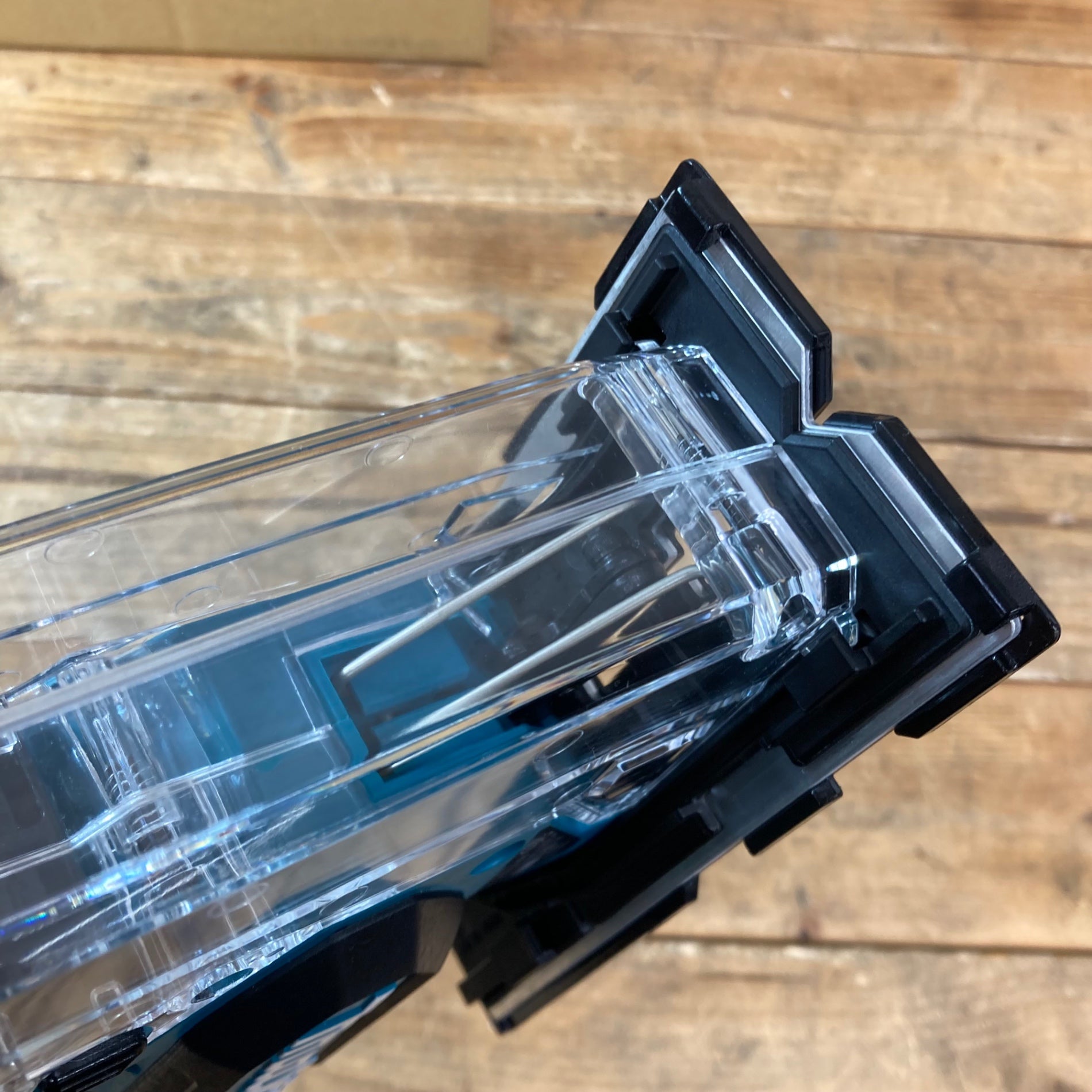中古美品】☆マキタ(makita) コードレスボードカッタ SD180DZ【東大和