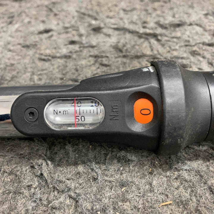 【現状品】 KTC/京都機械工具 12.7sq プレセット型トルクレンチ 40-200Nm GW200-04 【鴻巣店】