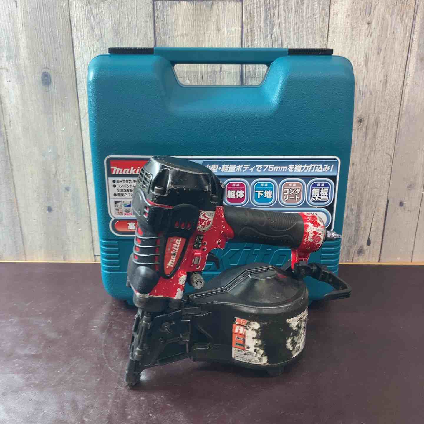 マキタ高圧釘打ち機 AN711H(中古) 中古品】マキタ(makita) 高圧エア釘打ち機 AN711H【東大和店