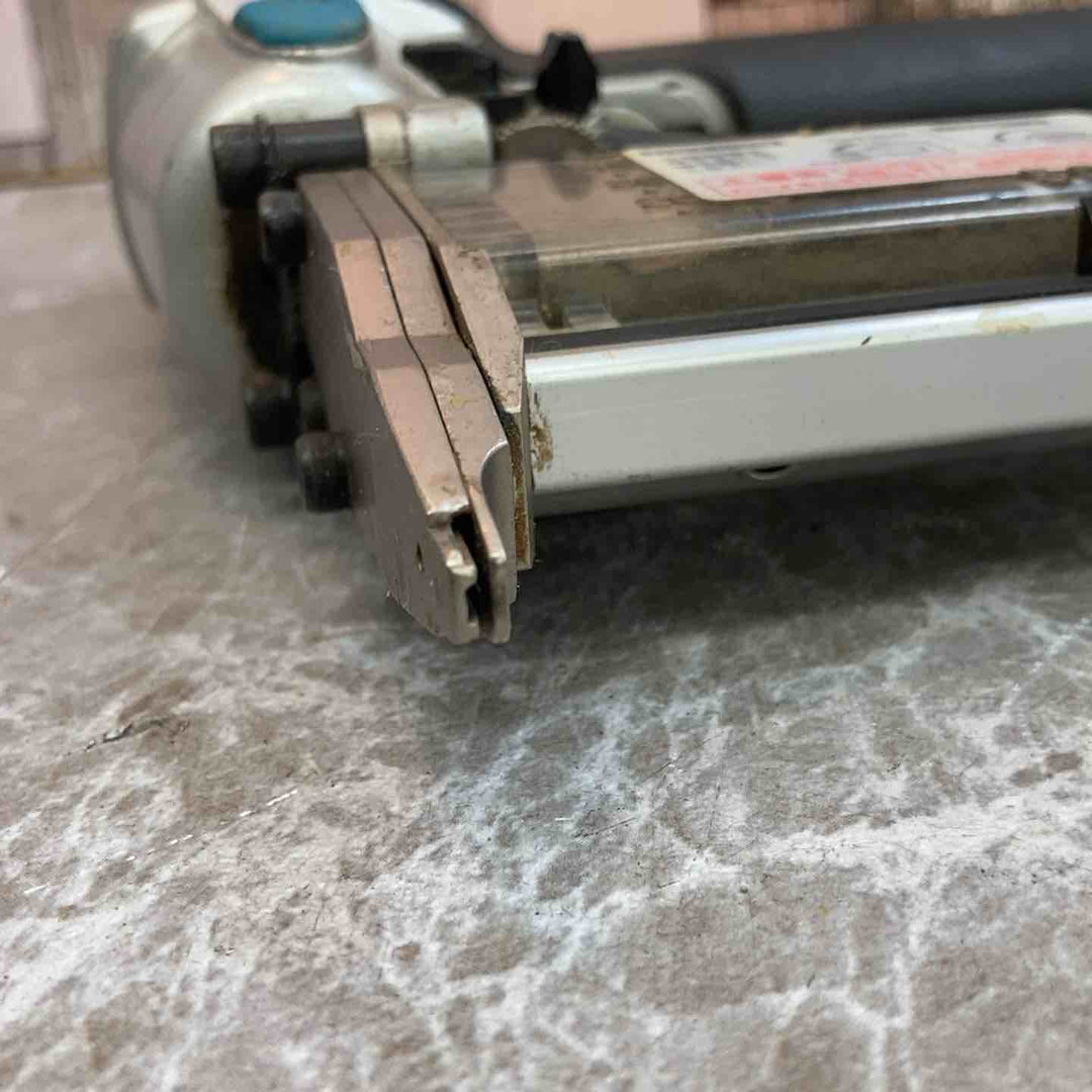 【中古品】★マキタ(makita) 常圧フィニッシュネイラ AF502N【八潮店】