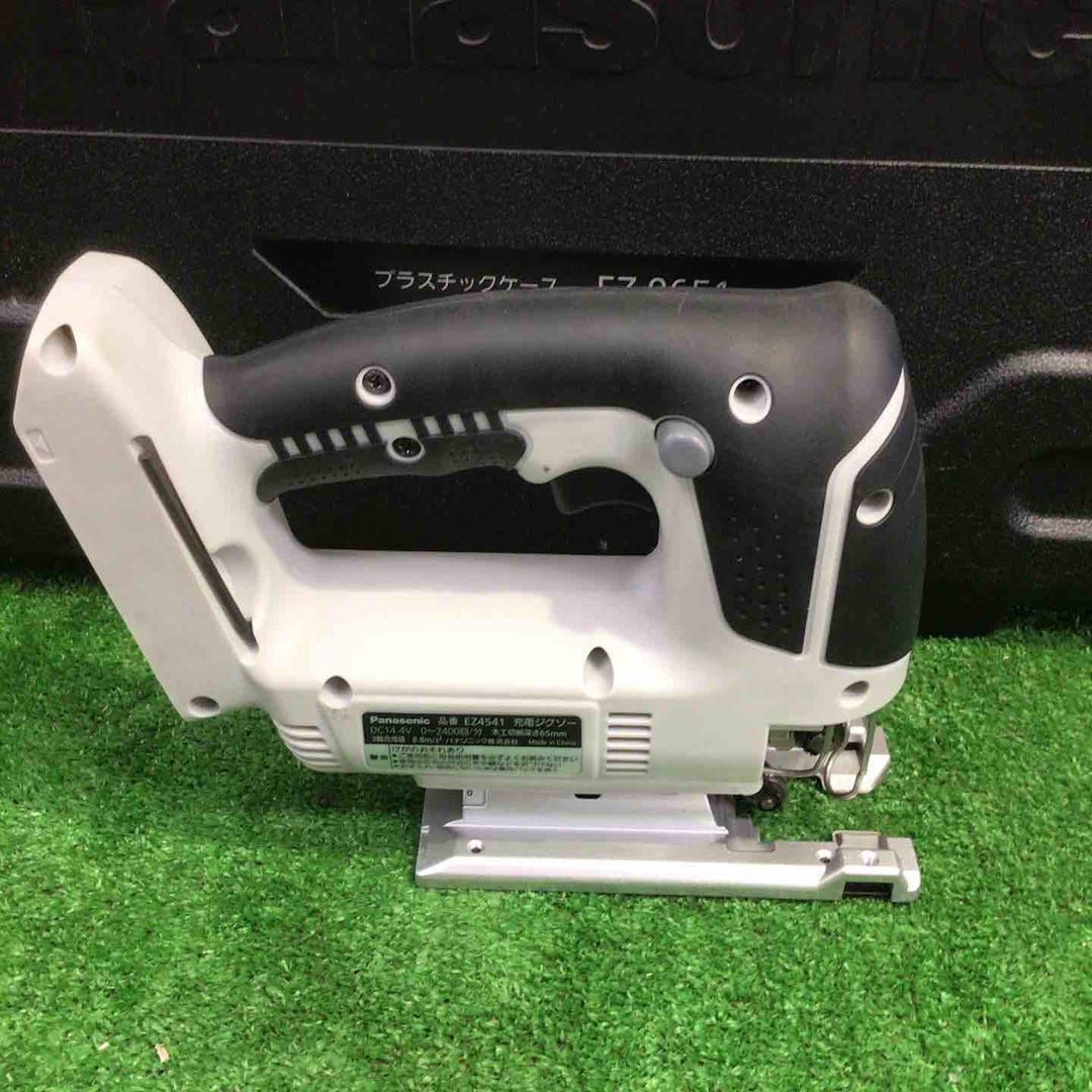 ◇パナソニック(Panasonic) コードレスジグソー 本体 EZ4541X-B【町田店】