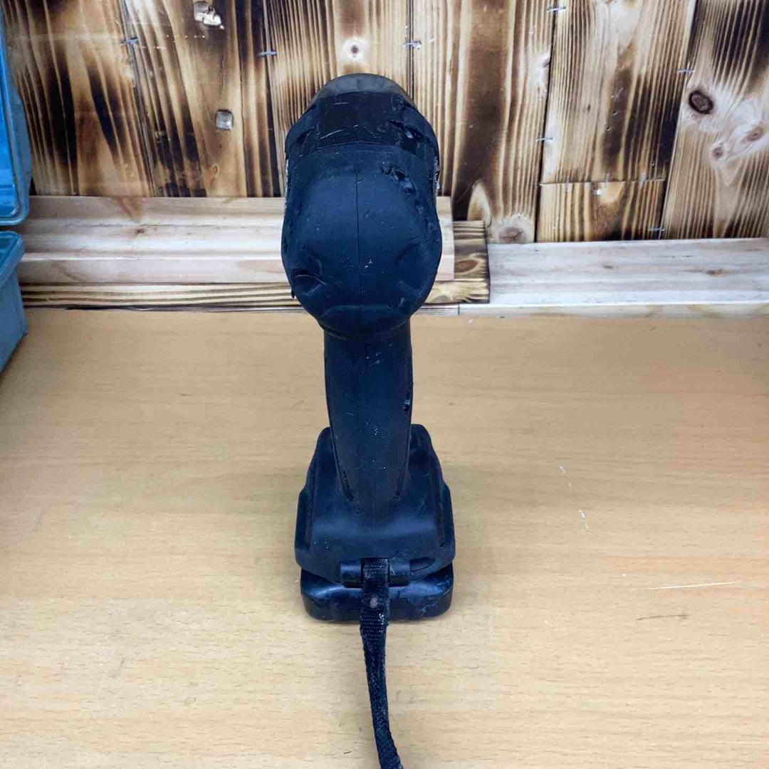 ★マキタ(makita) コードレスインパクトドライバー TD111DSHXB バッテリー3個付き 汚れ多め【越谷店】