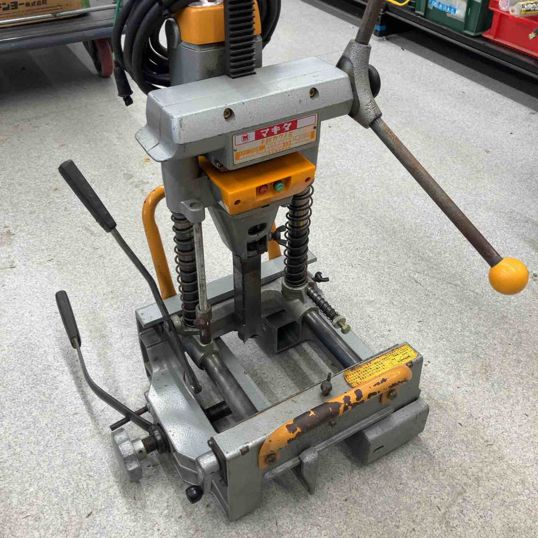 ◇マキタ(makita) 手動カクノミ 7303 角のみ【八潮店】
