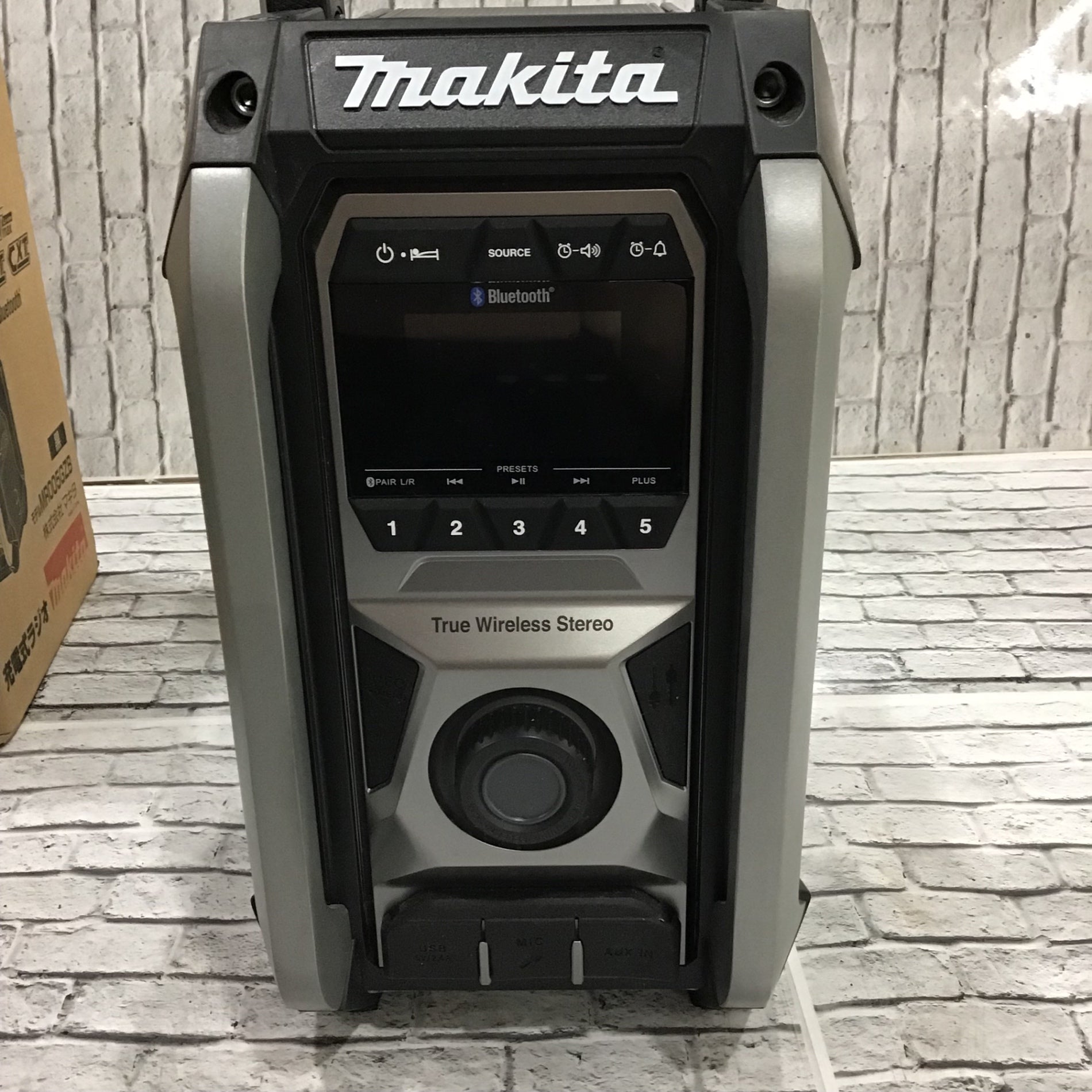 ☆マキタ(makita) コードレスラジオ MR005GZB【川口店】 – アクト