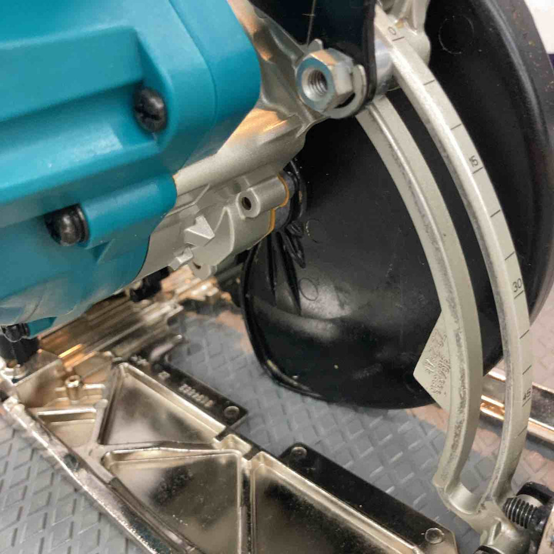 【中古品】マキタ(makita) コードレス丸のこ HS631DZ【所沢店】