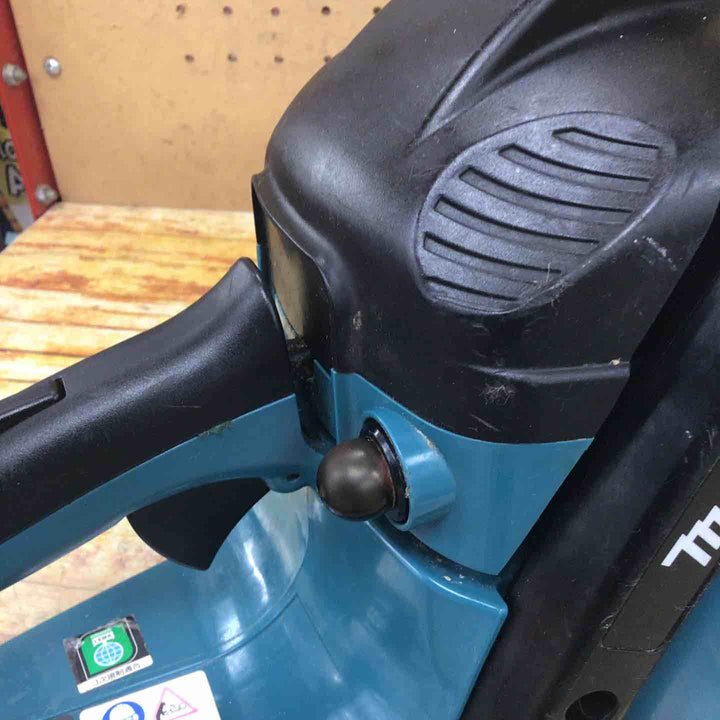 マキタ(ｍakita) エンジンチェーンソー 400mm 35mL MEA3502L【川崎店】
