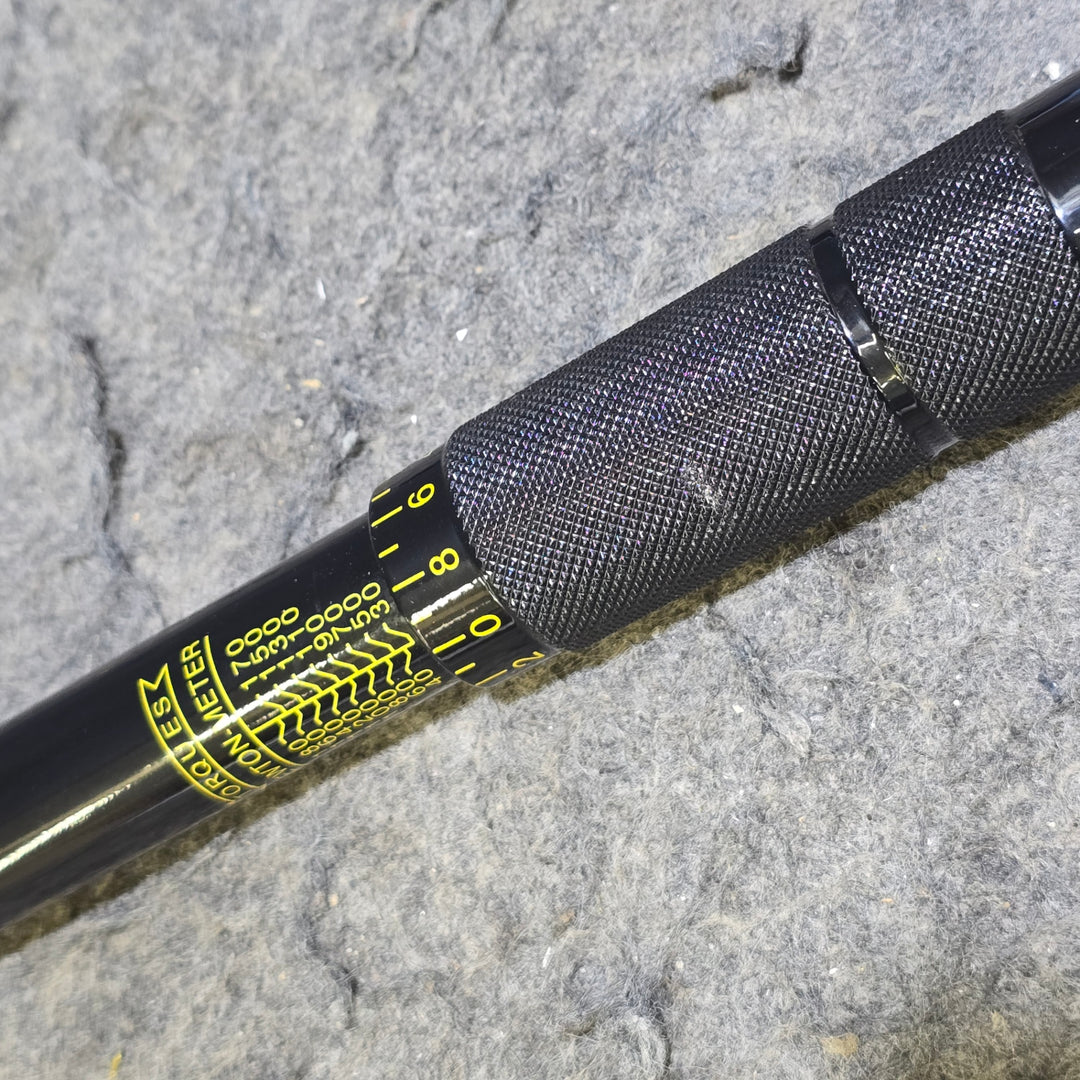 【動作確認済み！中古品】アストロプロダクツ 1/2" トルクレンチセット 限定色：グロスブラック【桶川店】