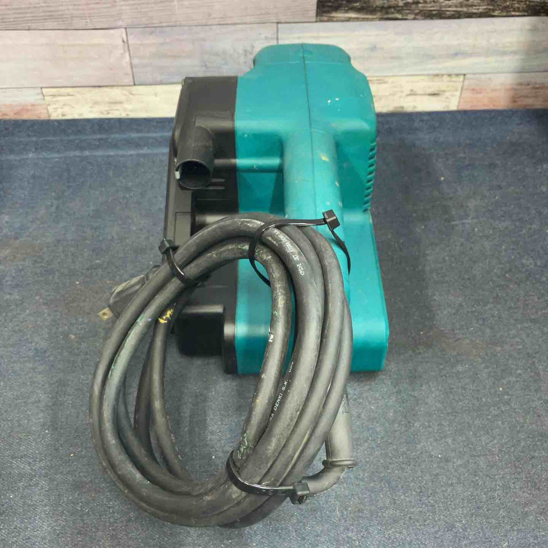 ◇マキタ(makita) ベルトサンダ 吸塵装置式 76mm 9911【八潮店】