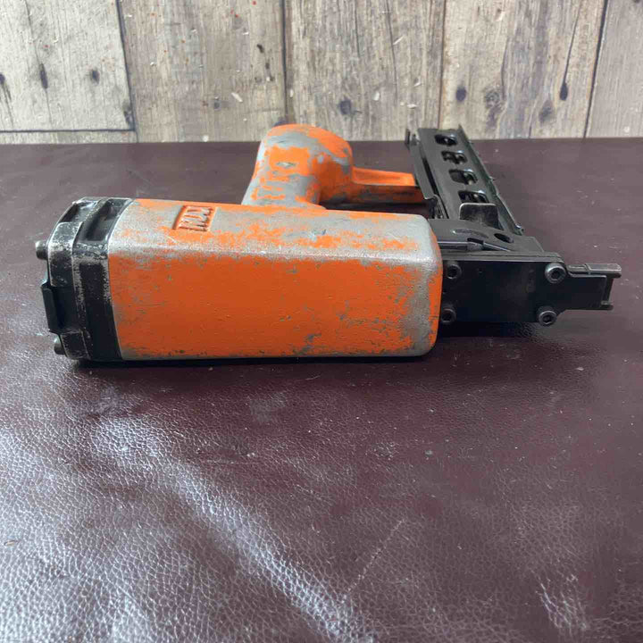 【中古品】 マックス(MAX) 常圧エアタッカ TA-52/432MA 【東大和店】