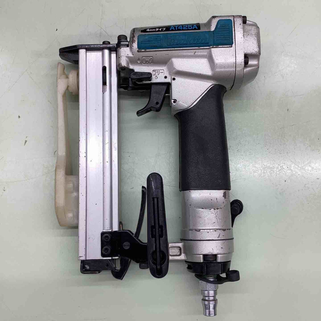 ◇マキタ(makita) 常圧エアタッカ  AT425A【越谷店】