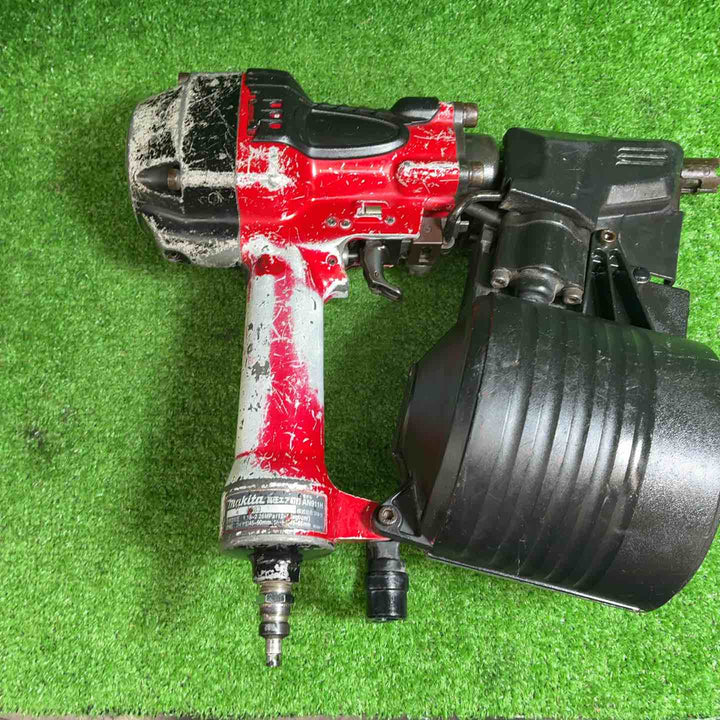 【中古品】 マキタ (makita) 高圧エア釘打ち機 AN911H 【藤沢店】