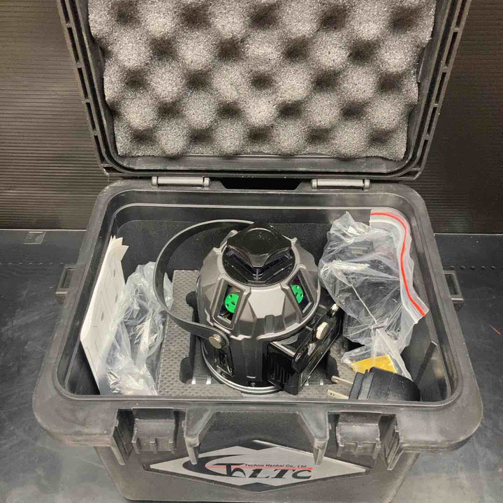 ◇レーザーテクノ グリーンレーザー墨出し器 CPX-1G フルライン電子整準【川越店】