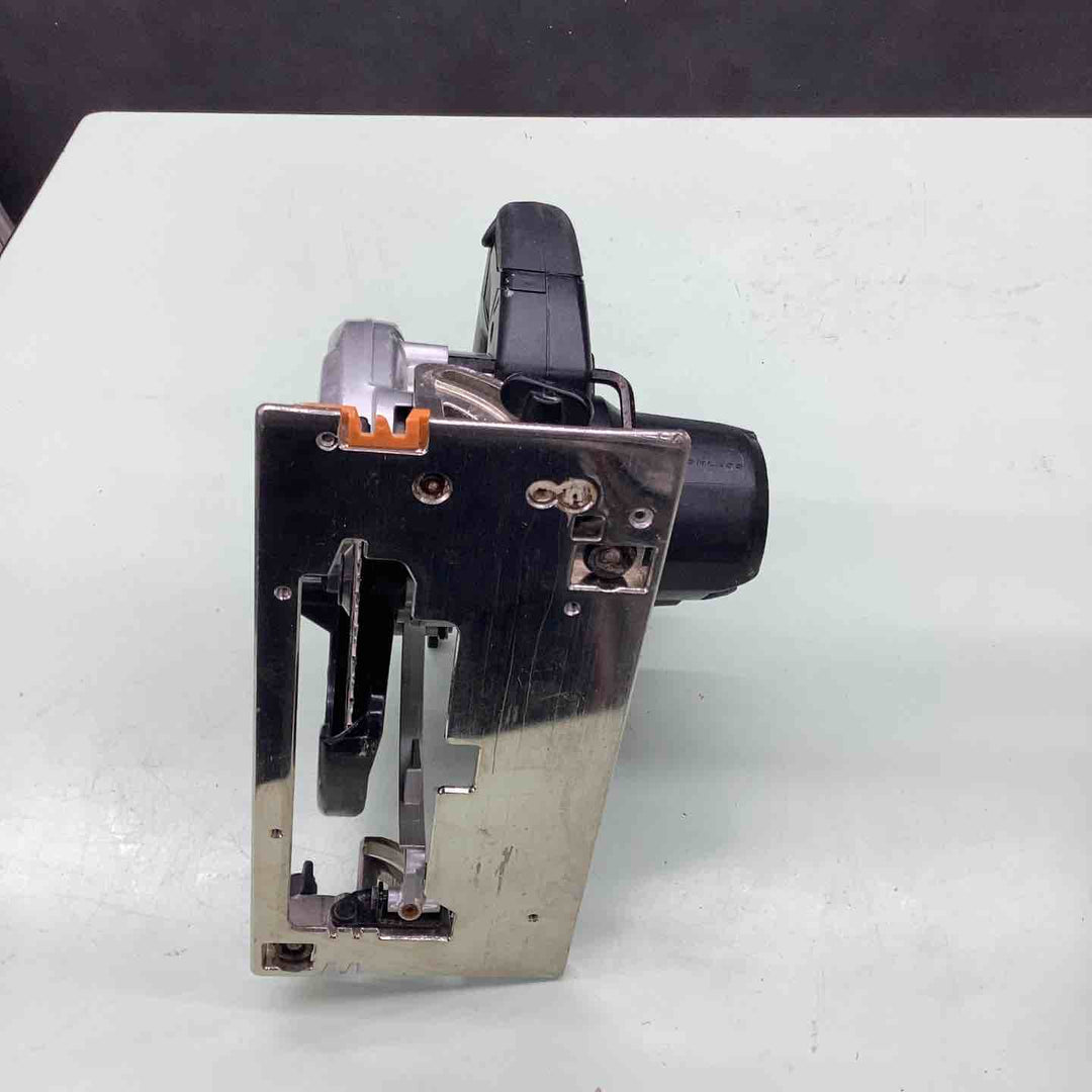 ★マキタ(makita) コードレス丸のこ HS631DZSB【越谷店】