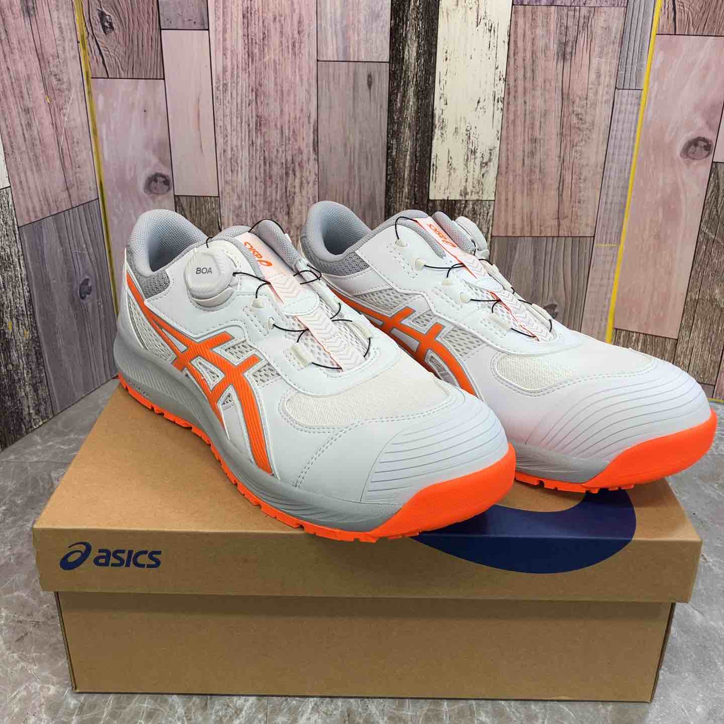 ASICS ウィンジョブ CP219 ホワイトxショッキングオレンジ 27.0 アシックス ウィンジョブ CP219 BOA ホワイトxショッキングオレンジ
