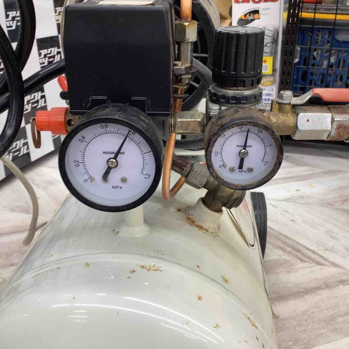 【店頭受取り限定】◇アストロプロダクツ サイレントオイルレスコンプレッサー 30L AP040792【越谷店】